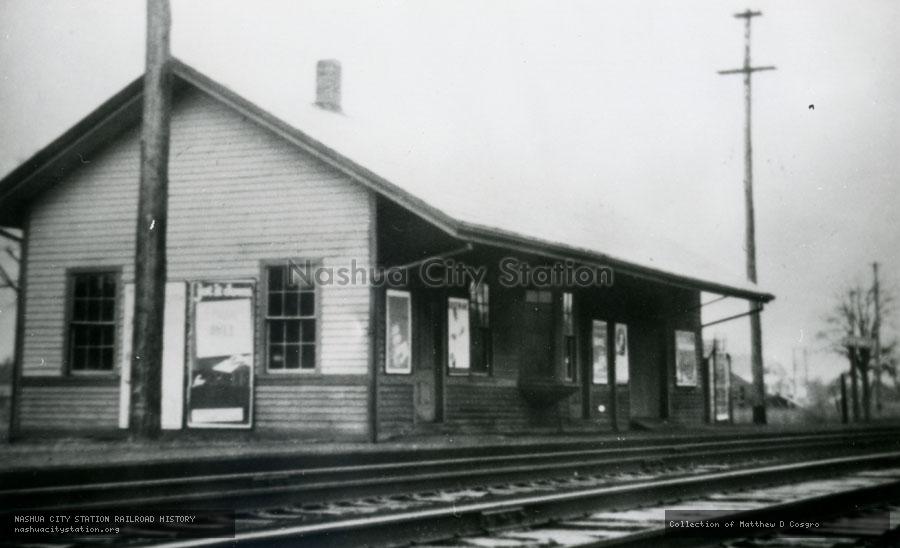 Postcard: Railroad Station, West Mansfield, Massachusetts